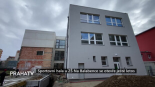 Sportovní hala u ZŠ Na Balabence se otevře ještě letos