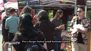 Pivo a Burger festival ovládl Karlínské náměstí