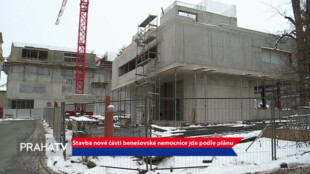 Stavba nové části benešovské nemocnice jde podle plánu