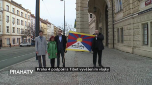 Praha 4 podpořila Tibet vyvěšením vlajky