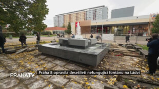 Praha 8 opravila desetiletí nefungující fontánu na Ládví