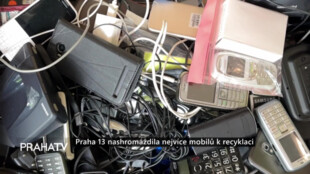 Praha 13 nashromáždila nejvíce mobilů k recyklaci